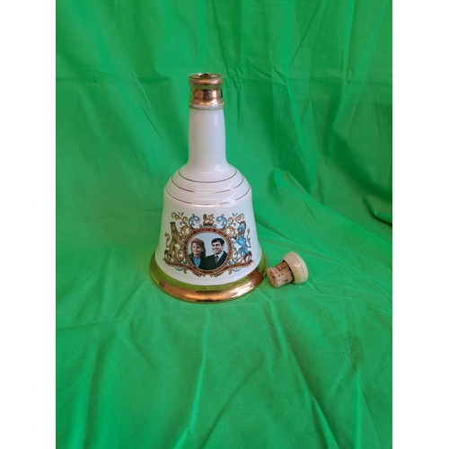 786 - Commemorative 75 Cl Bells Whisky Decanter To Commemorate The Marriage Of Prince Andrwe With Miss Sar... 