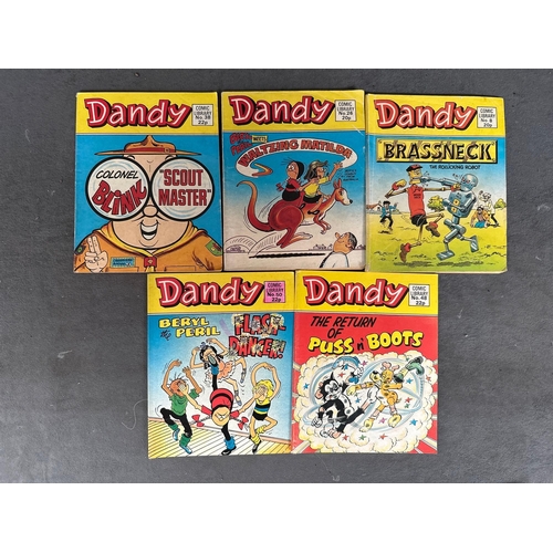 92 - 10 X Beano And Dandy Mini Comics