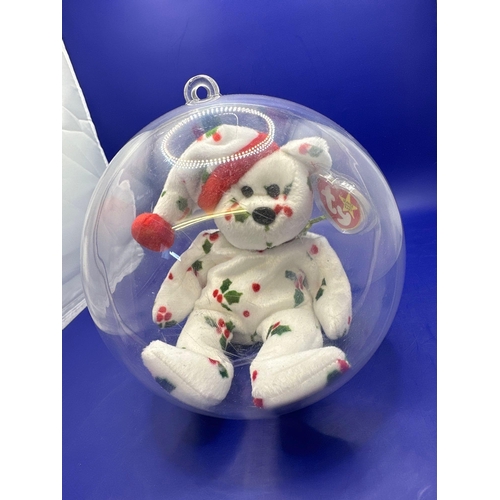 14 - TY Beanie Baby Bear. 1998 Holiday Teddy DOB 25/12/1998 in Perspex hanging Christmas case