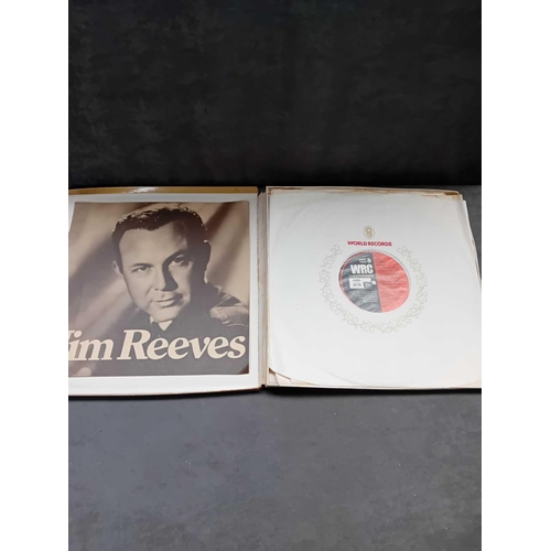 356 - The world Record club Jim Reeves golden memories complete with all 6 records