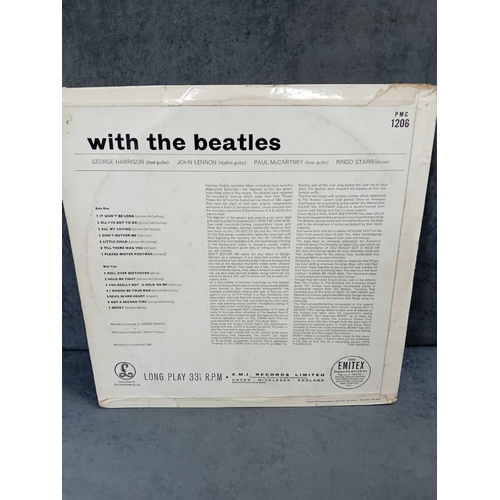 386 - 2 x the Beatles vinyls as pictured