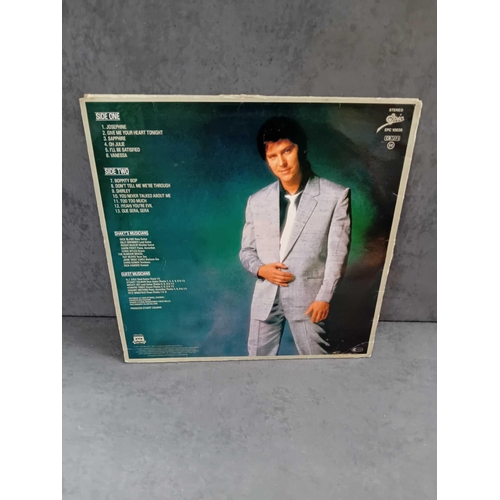 389 - 9 x Shakin Stevens vinyls as pictured