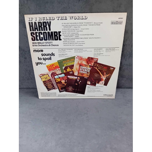 391 - 4 x Harry Secombe vinyls as pictured