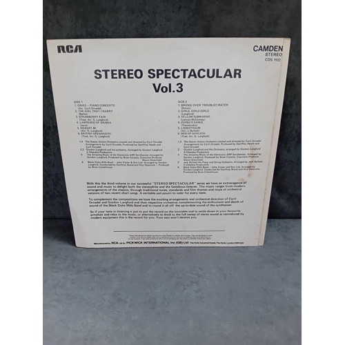 397 - 6 x Stereo vinyls as pictured