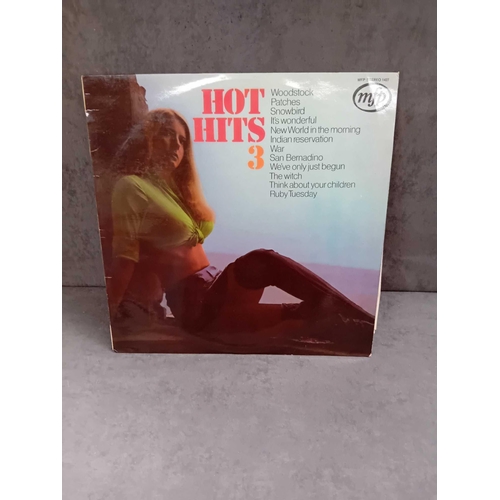 400 - 6 x Hot hits vinyls as pictured