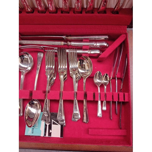 1033 - Silver plated Tableware containing 64 pieces in wooden display box