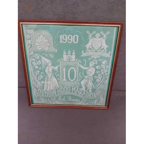 1035 - Robin Hood Marathon lace pictures years 1990 1991 1992 1993 1996 1997 1998