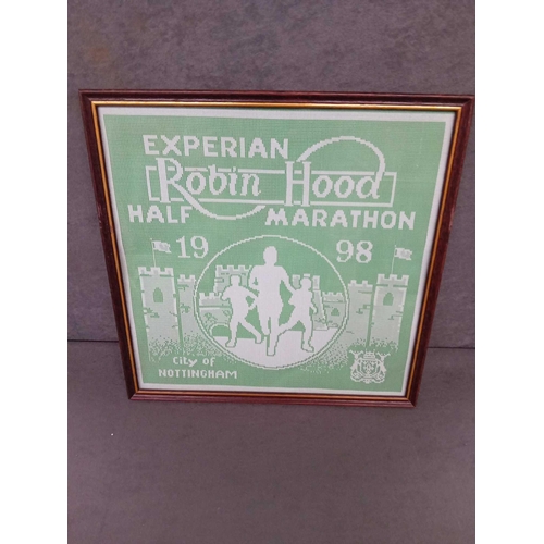 1035 - Robin Hood Marathon lace pictures years 1990 1991 1992 1993 1996 1997 1998