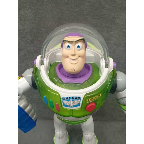 326 - Toy story power punch Buzz Lightyear