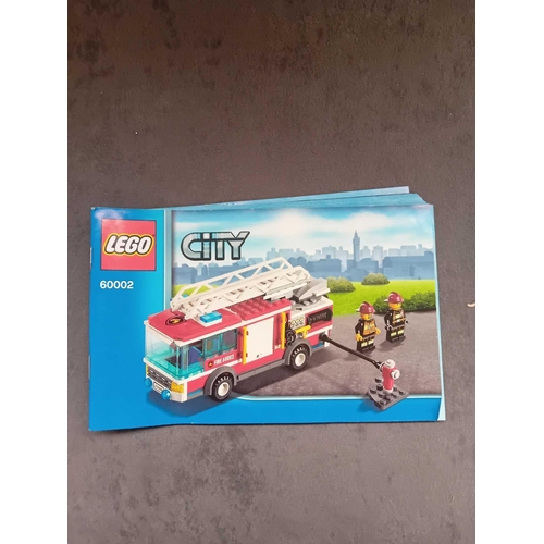 520 - Lego city fire truck 60002 pre built set with box and instruction manual