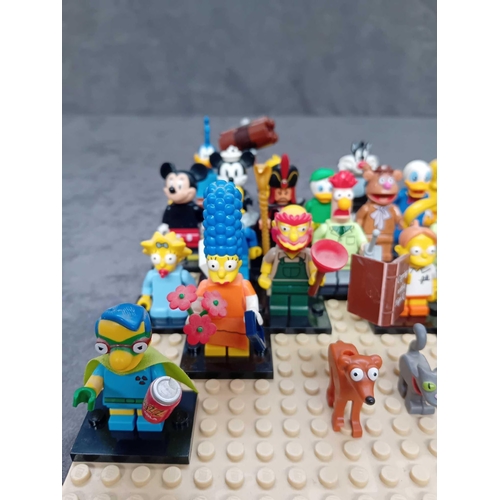 530 - Lego mini figures cartoon characters as pictured