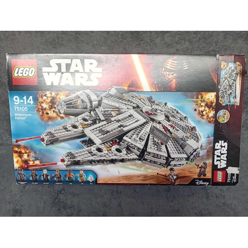 531 - Lego Star Wars Millennium Falcon 75105 pre built set complete with box and instruction manual