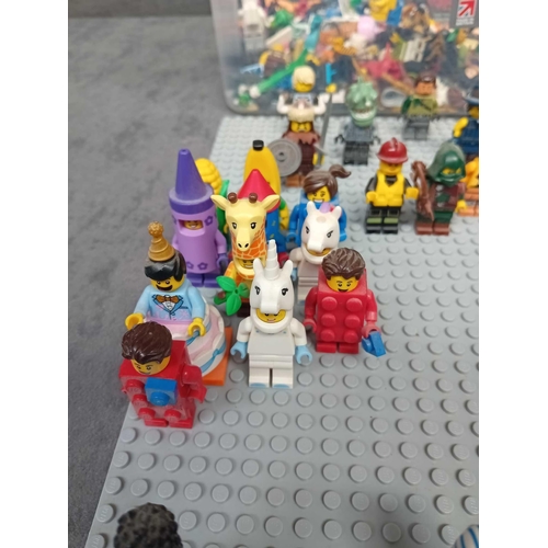 549a - Mixed lot of Lego Mini figures as pictured