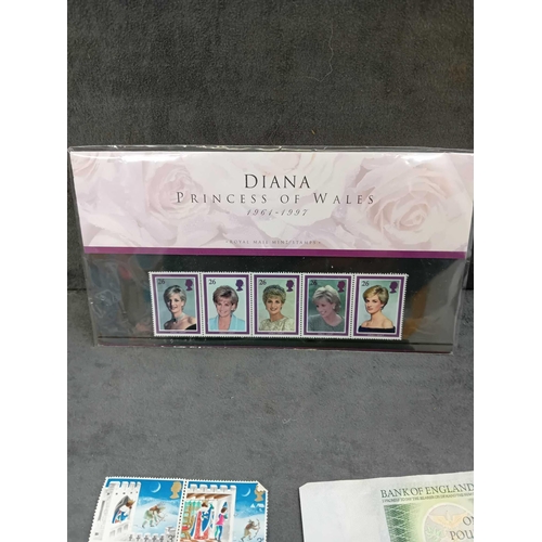 979 - Collection of stamps Including Diana Princess of Wales stamp collectionNational savings stamp book w... 