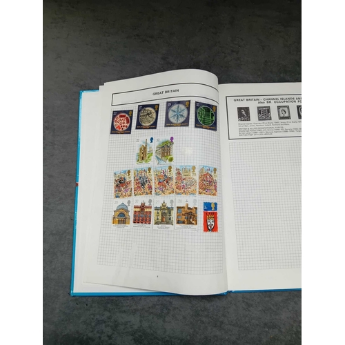 983 - Stamp collector books with stamps inside