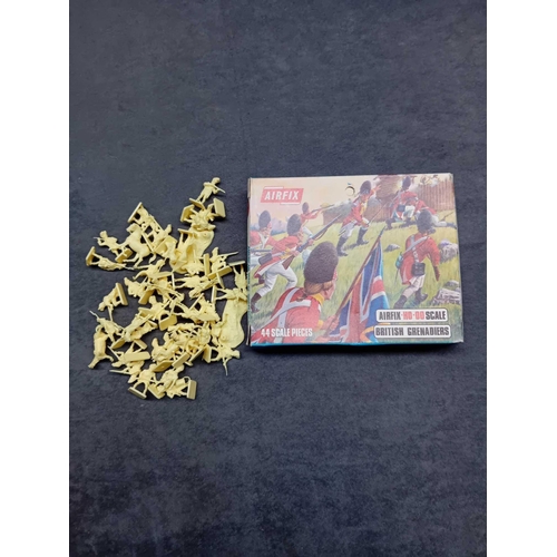 555 - 3x Airfix models and 1 empty box 1x Waterloo French Cavalry (Cuirassiers) Part painted HO/OO scale 1... 