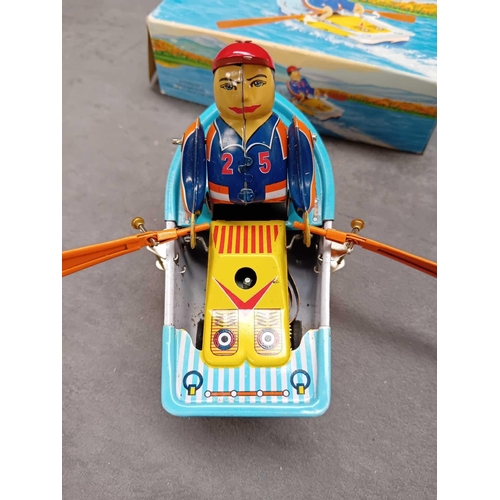 618 - 2 x tin toy boats