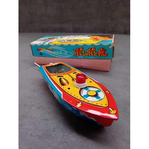 618 - 2 x tin toy boats