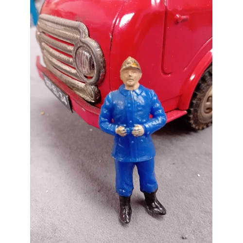 624 - Auto Pompiers Grande Echelle tin toy made in France