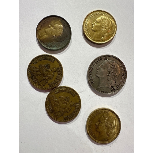 662 - Lovely collection of old French coins. 1933 5 francs, 1951, 1953, 1951 50 Francs and 1923, 1922 2 fr... 