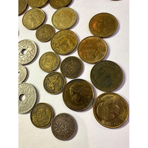 664 - Lovely selection of old French coins, 1915 - 1962 30 coins in total. Also includes 1 x 1855 coin.