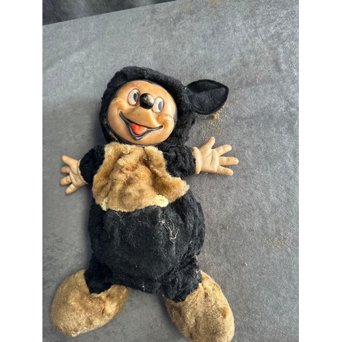 56 - Vintage Mickey Mouse and goofy soft toy