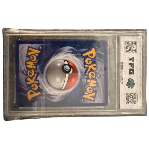 8 - Pokemon Graded Dragonite Holo 1999 Fossil Set 4/62. Centering 9.5 Edges 6.0 Corners 7.0 Surfaces 6.0... 