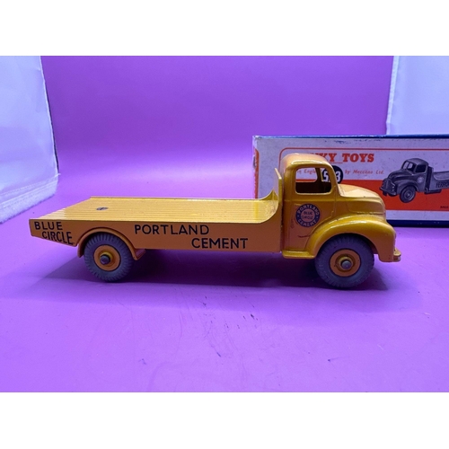 201 - Dinky Toys No 533 Leyland Cement Wagon Portland Cement In Excellent Condition.