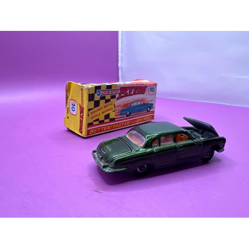 202 - Lone Star Flyers Jaguar Mk X In Dark Metallic Green Excellent Model In Good Box.