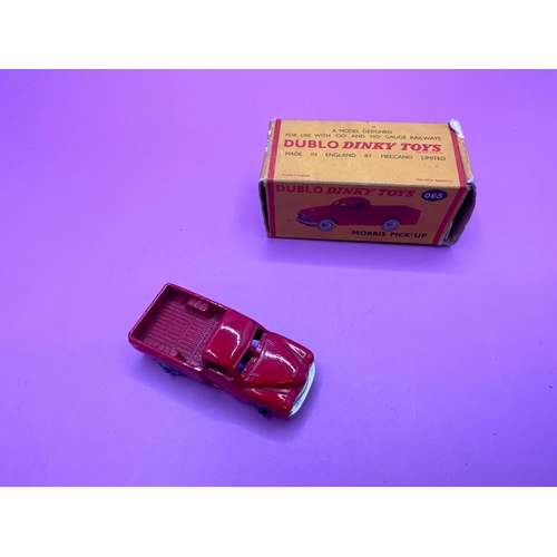 280 - Dublo Dinky Morris Pick Up Van #065 In Red. (Slight Box Damage)