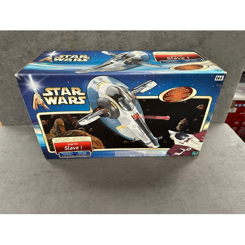 339 - Jango Fetts Clave 1 Star Ship from attack of the clones by Hasbro 2001