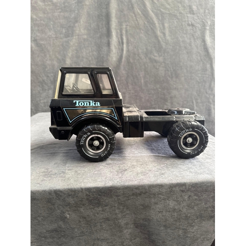 46 - Tonka Toys vehicle transporter lorry 54070B