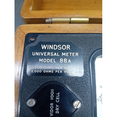 33 - A vintage Windsor Universal Meter, Model 88A, presented in a hinged, lacquered wooden carrying case ... 