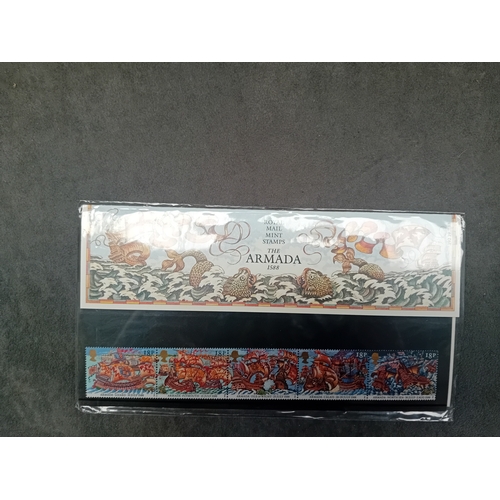 339 - Lot of 7 Historical Themed Stamp Presentation packs 
Medieval life 1986 pack number 172 
Victorian B... 