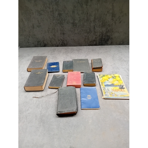 516 - Mixed lot of miniature books including some religious material and other books&nbsp;&nbsp;