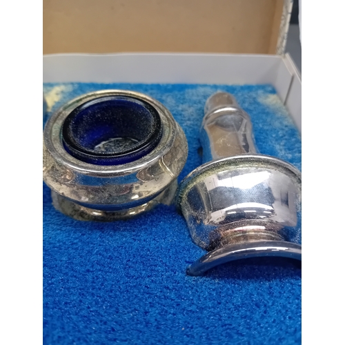 434 - A three-piece condiment or cruet set, likely dating from the mid-to-late 20th century. The set compr... 