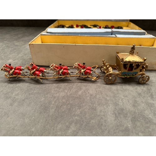 657 - ER Royal set includes queens guards and horse and carriage. made by John Hill Co Metal Toys.&nbsp;
