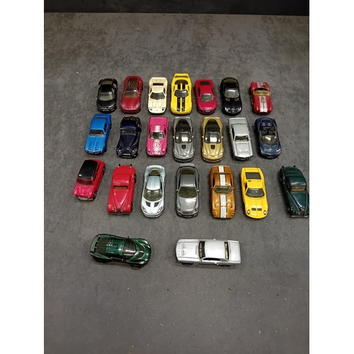 251 - A collection of die-cast toy cars, including models by Matchbox. The lot comprises approximately 25-... 