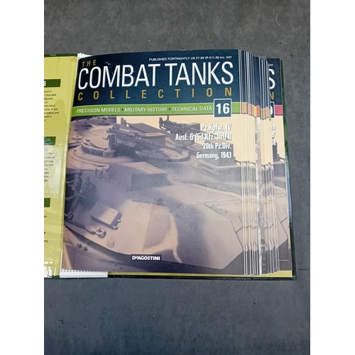 A collection of 15 DeAgostini 'The Combat Tanks Collection' scale ...