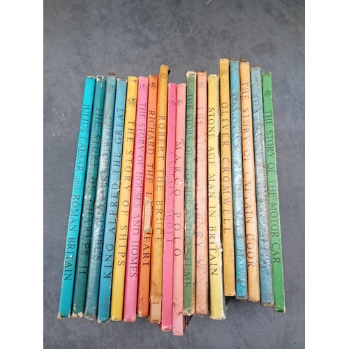 561 - A collection of 18 vintage small format hardback books published by Ladybird Books. The collection p... 