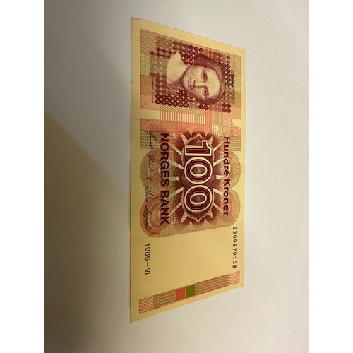 648 - Nice firm Norwegian 100 Kroner 1986, No:2209879108