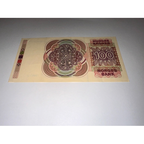 648 - Nice firm Norwegian 100 Kroner 1986, No:2209879108