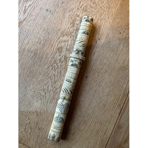 89 - A Japanese Meiji or TaishÃ´ period (1868-1926) tanto or kaiken dagger. The item consists of two comp... 