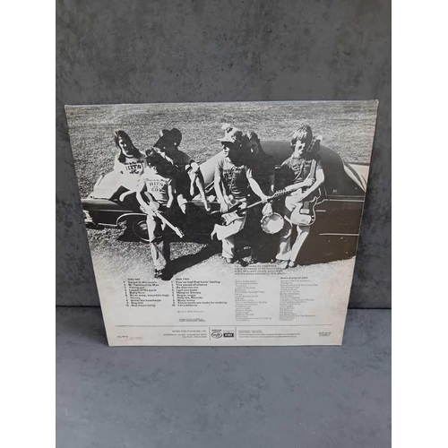 43 - 11 x vinyls as pictured