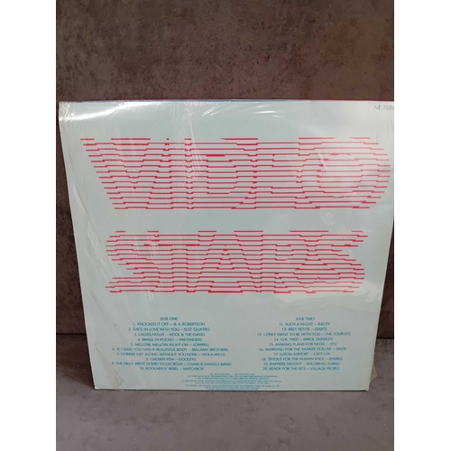 43 - 11 x vinyls as pictured