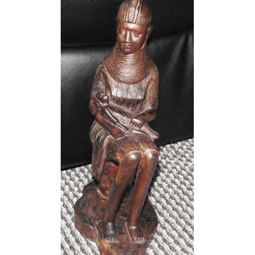 34 - Super quality hand carved  late 19th early 20thc African maternity figurine . Mother holding her chi... 