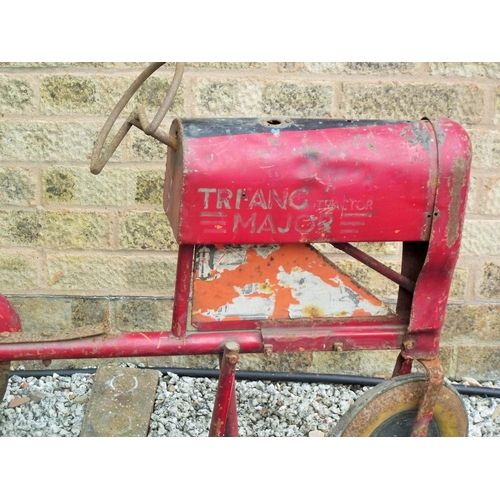 96 - 1950s Triang pedal major tractor (spring seat needs re attaching ) 36x24