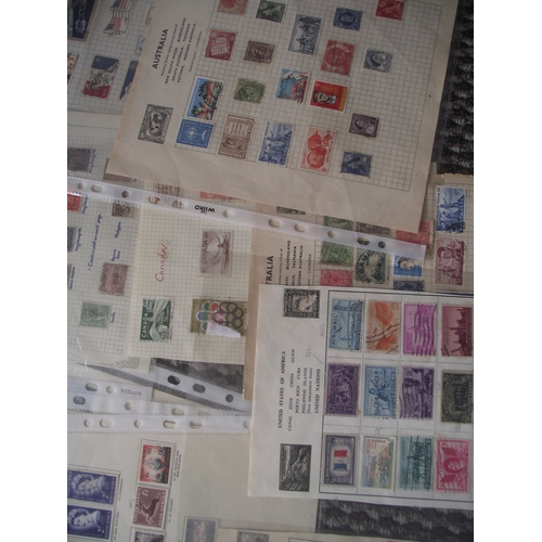 15 - Nice selection of stamps in folders inc British 1966 Christmas GPO 1st day cover , USA 1/2 1 ,2 cent... 