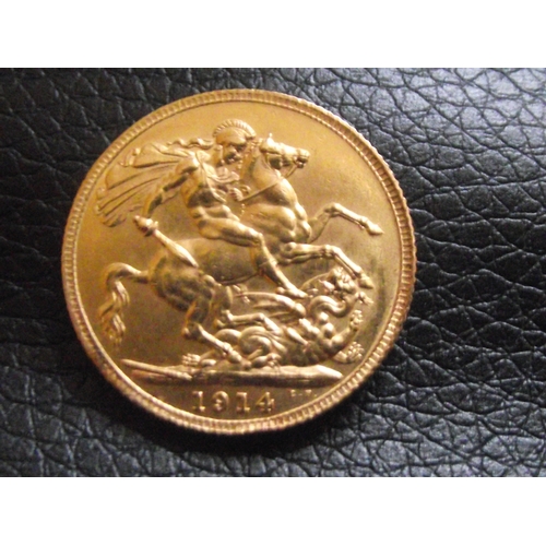 32 - 22ct gold full sovereign 1914