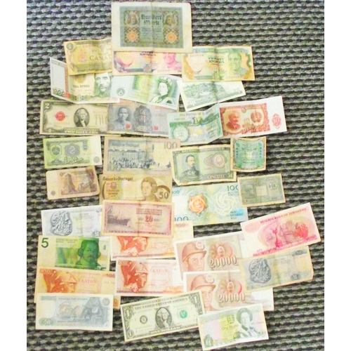 19 - 30 + assorted collectable old bank notes